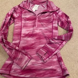 Small under armour pink thumb hole